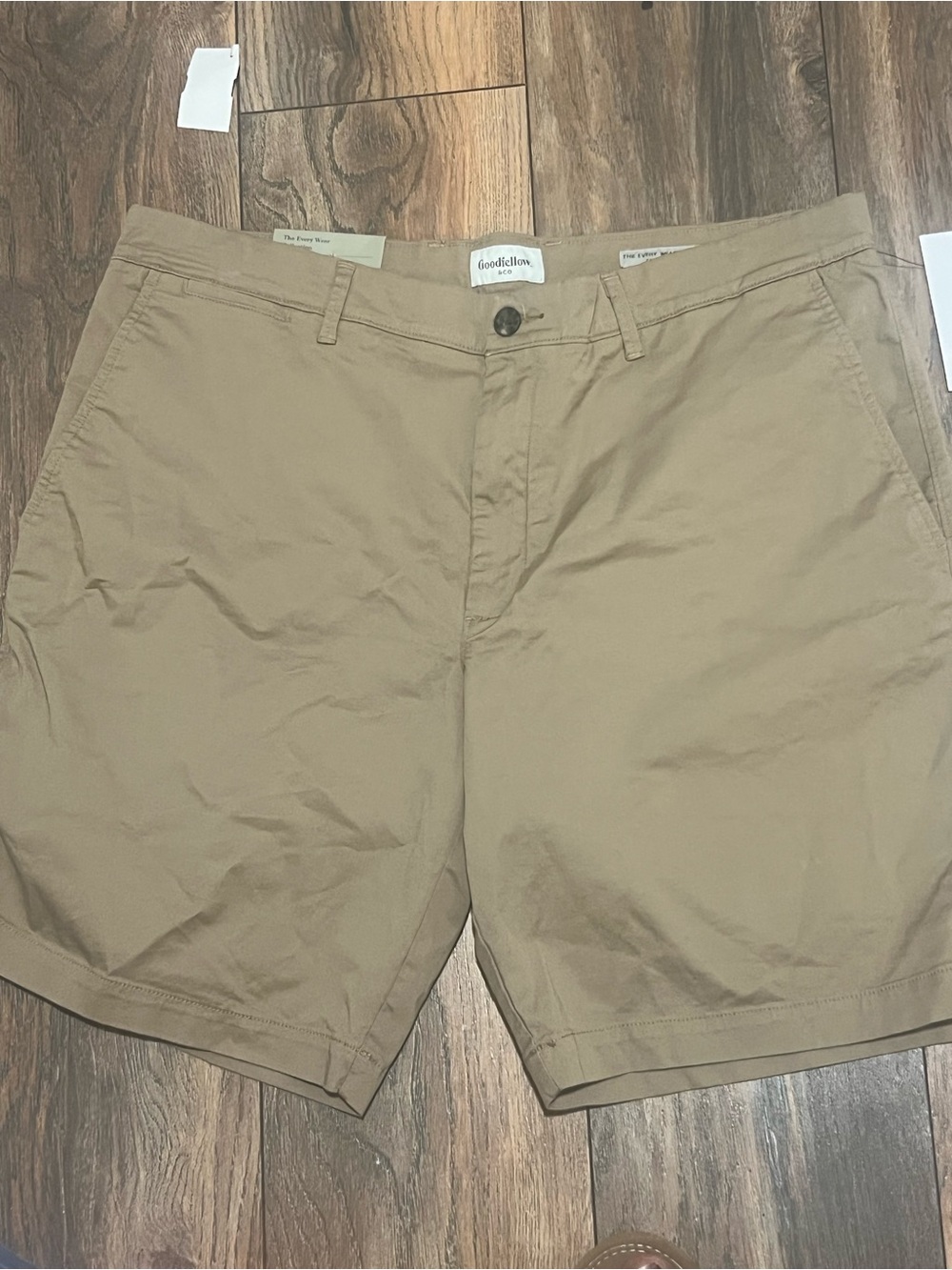 Goodfellow & Co Men’s Khaki Chino Shorts size 38